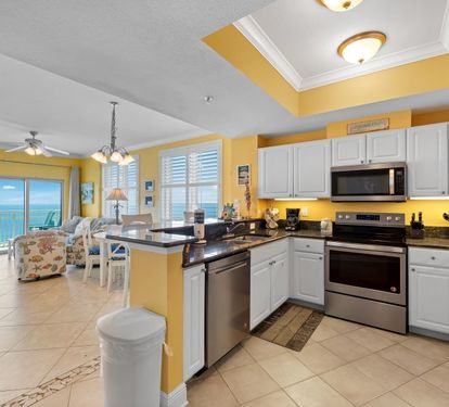Crystal Tower 1809 Kitchen