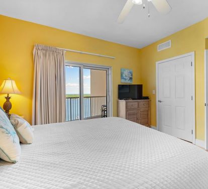 Crystal Tower 1809 Bedroom 2 with Queen Bed