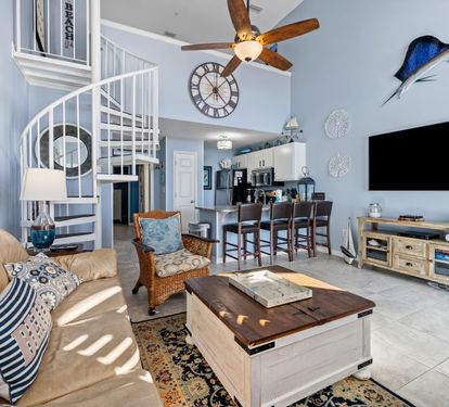 5 Grand Beach Penthouse 3 Living Room