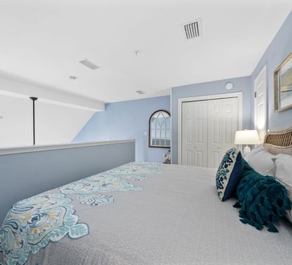 23 Grand Beach Penthouse 3 Bedroom 2 Loft