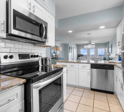 Boardwalk 1087 Fully Equipped Kitchen