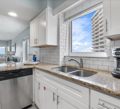 Boardwalk 1087 Fully Equipped Kitchen