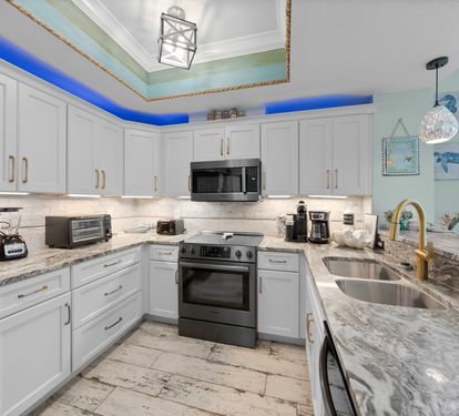 Crystal Tower 601 Kitchen