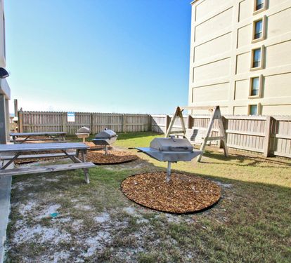 4 - Grilling Area (1)