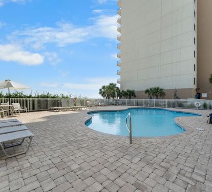 3.0 MK OUTDOOR POOL