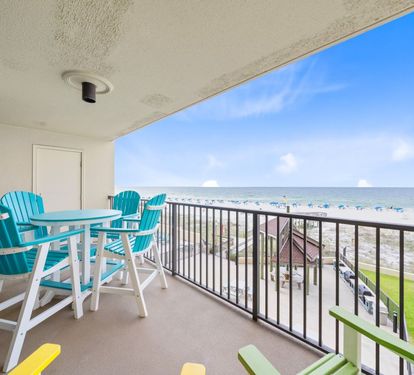 5 Phoenix I 1022 Balcony