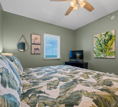 San Carlos 1001 Bedroom 2 with King Bed