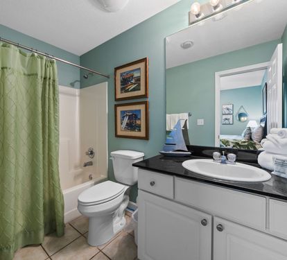 San Carlos 1001 Bathroom 2 with Tub Shower Combo