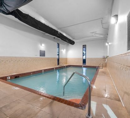 6 PHIII INDOOR POOL