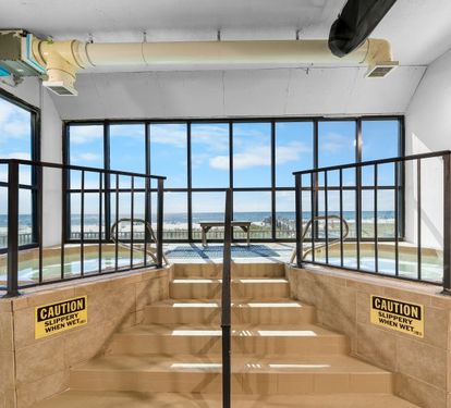 8 PHIII INDOOR HOT TUBS