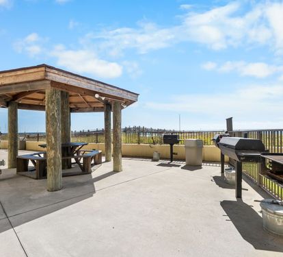 14 PHIII BBQ-PICNIC AREA