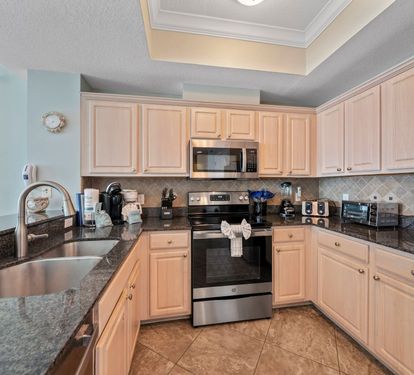 12 Crystal Shores West 108 Kitchen
