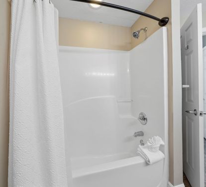 24 Crystal Shores West 108 Bathroom 3