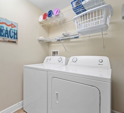 25 Crystal Shores West 108 Laundry