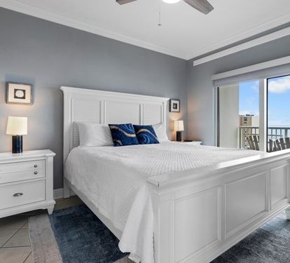 Crystal Tower 709 Primary Bedroom with King Bed