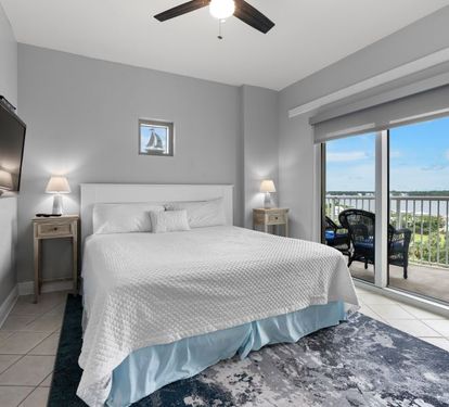Crystal Tower 709 Bedroom 2 with King Bed