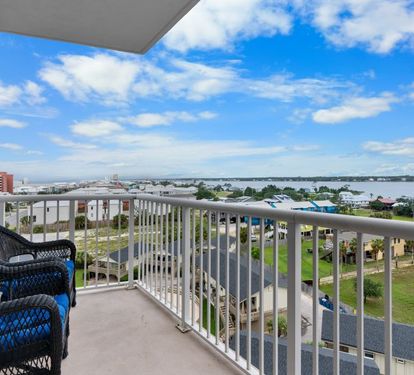Crystal Tower 709 Bedroom 2 Private Northside Balcony