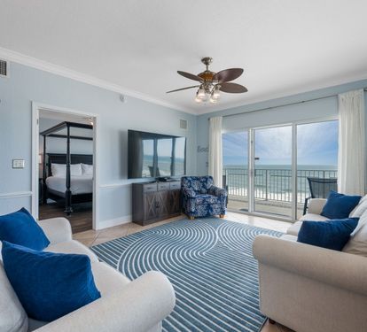 3 Crystal Shores West 208 Living Room