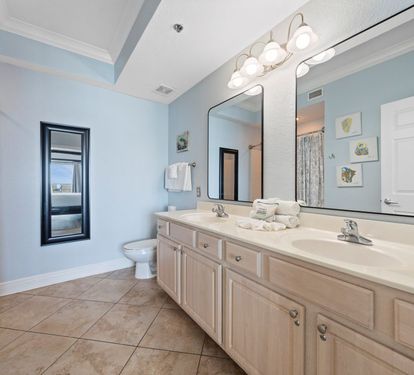 17 Crystal Shores West 208 Primary Bathroom