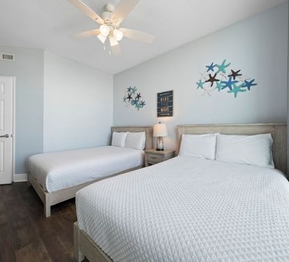 28 Crystal Shores West 208 Bedroom 3