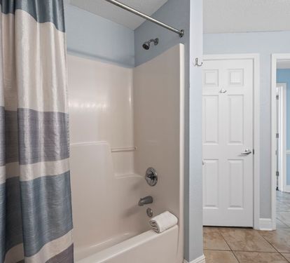 30 Crystal Shores West 208 Bathroom 3