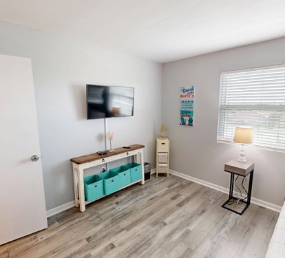 Guest Bedroom 1