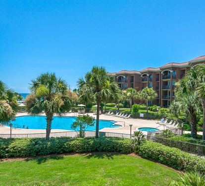Large Complex Pool