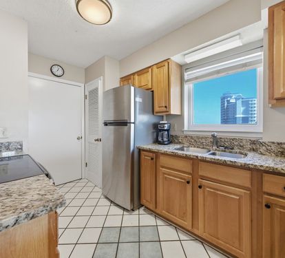 Boardwalk 681 Kitchen