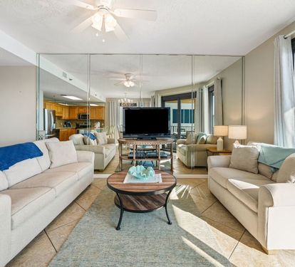 1 Phoenix East 1201 Living Room