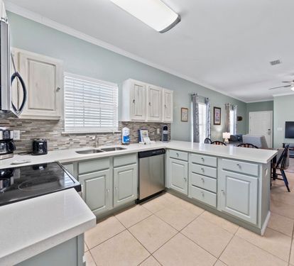 8 OB Villas Dockside Kitchen