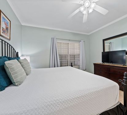 13 OB Villas Dockside Primary Bedroom
