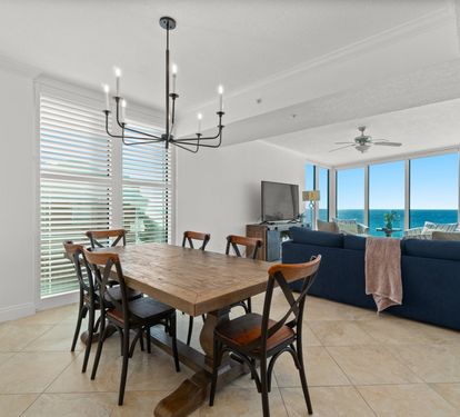 Dining Area with Seating for 6