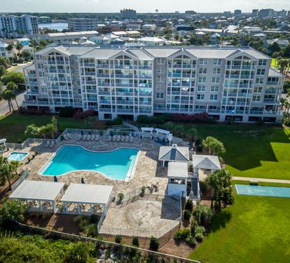 Magnolia House Pool