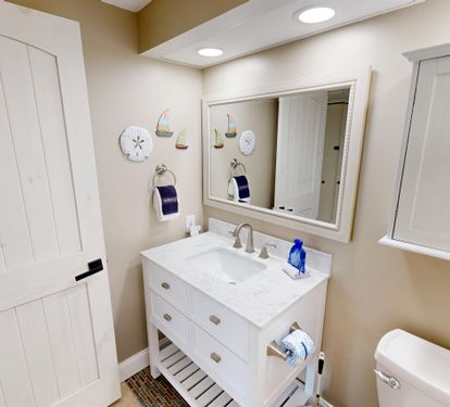 Guest Bathroom