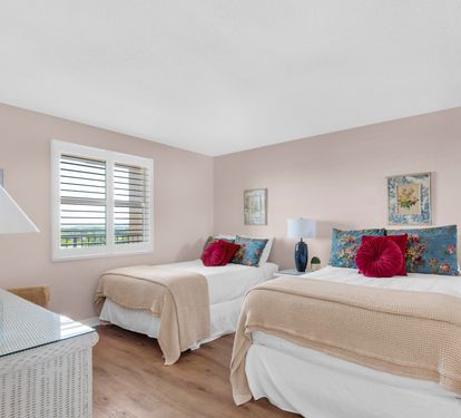 Bedroom 2 with 2 full beds