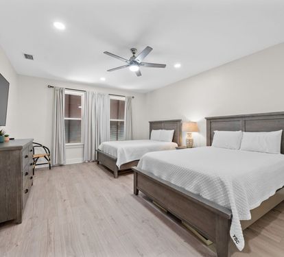Lil J's Getaway Bedroom 2
