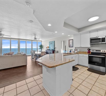 13 San Carlos Penthouse 5 Kitchen