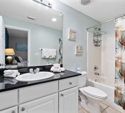 23 San Carlos Penthouse 5 Bathroom 2