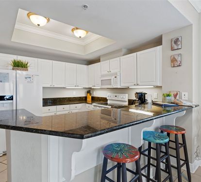 Crystal Tower 1101 Kitchen Counter Seats 3