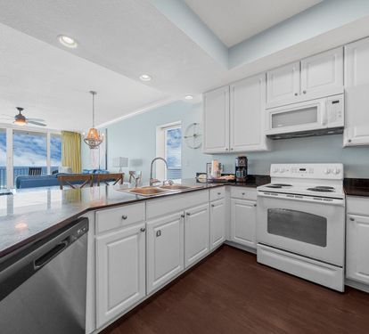 San Carlos 409 Full Kitchen