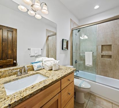 Summer Salt 4 Bathroom 3