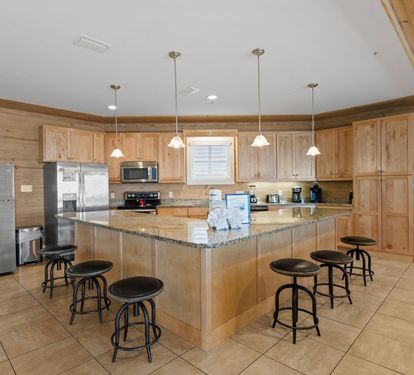 Summer Salt 3 Kitchen Island Seats 6