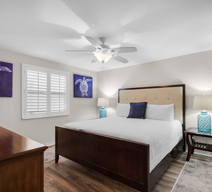 Bedroom 2 with King Bed