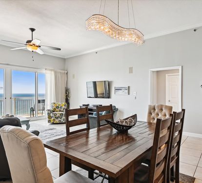 Oceanview Dining Experience
