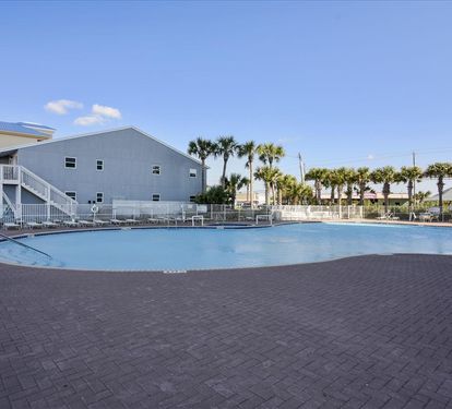 Amenity-Tidewater PCB Pool-DSC_3041.JPG