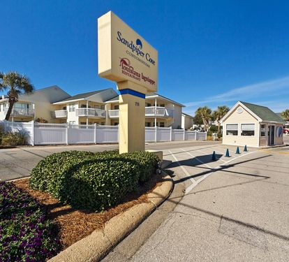Sandpiper Cove Entrance 