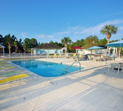 05 Community Pool