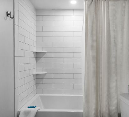 Bathroom 2 with tub and shower