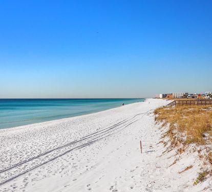 Sandpiper Cove Beach