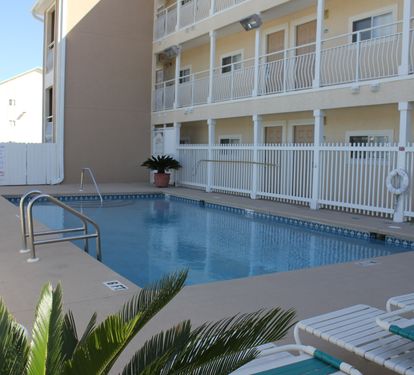 Complex Pool